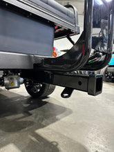 Load image into Gallery viewer, Evolution D2 Classic/Forester Receiver Hitch